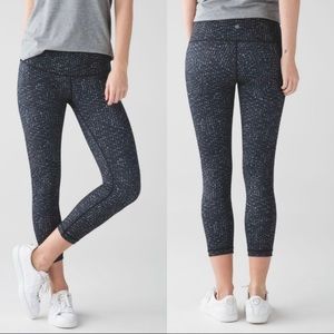 Lululemon Wunder Under Crop III